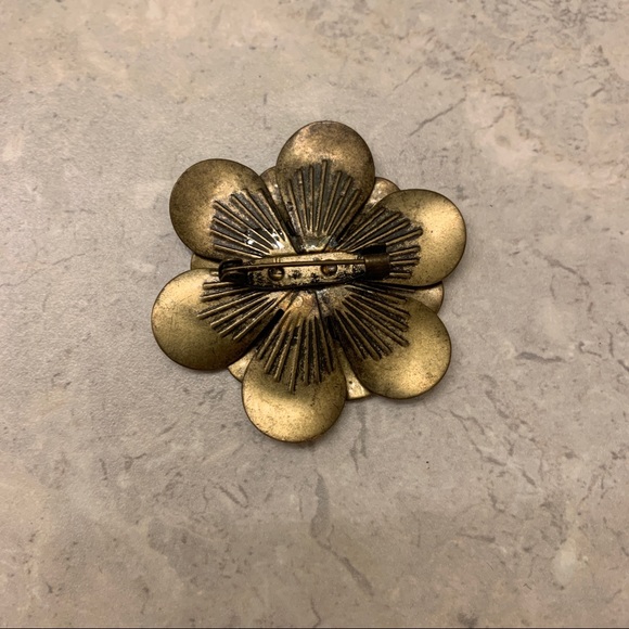 4/$15 Flower Brooch pin - Picture 2 of 3